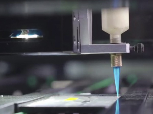 祛除點膠機膠臺上的殘留膠水有什么方法？